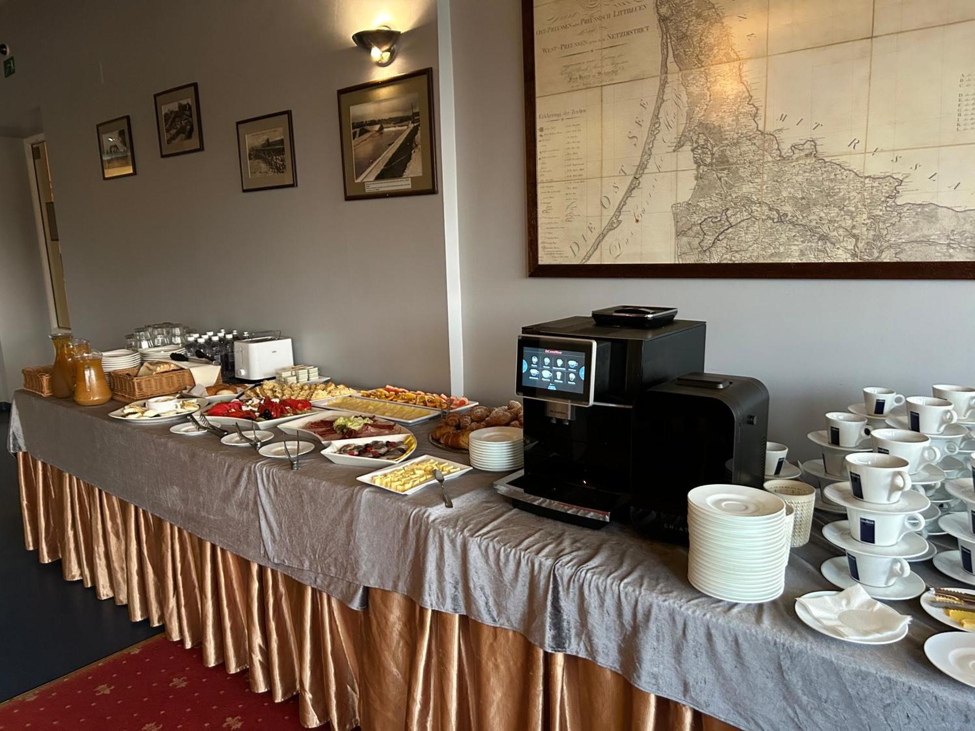 Viesbutis Banga Hotel Taurage Luaran gambar