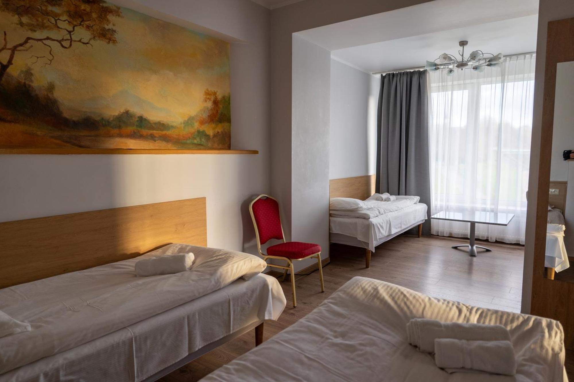 Viesbutis Banga Hotel Taurage Luaran gambar